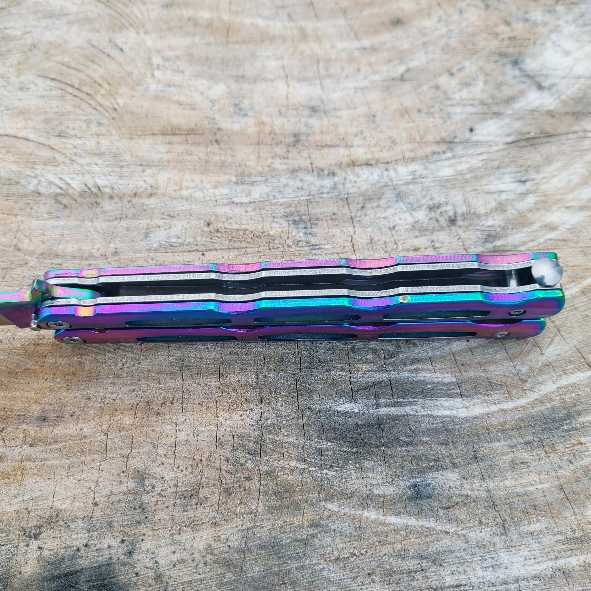 Heavy Duty Rainbow Balisong - Metallic Rainbow Butterfly Knives - Sharp  Rainbow Butterfly Knife